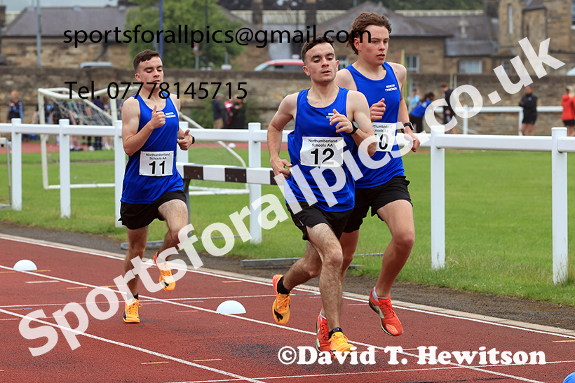Boys 3000 metres, 2025 Northumberland Schools Track and Field, . Photo: David T. Hewitson/Sports for All Pics